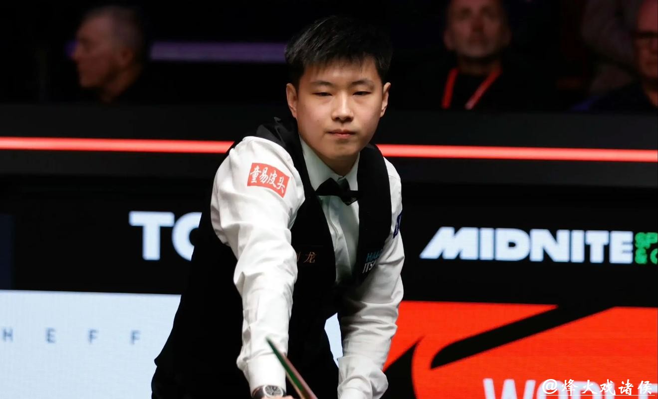 赵心童6-1轻取布朗 晋级斯诺克国际锦标赛第二轮 赵心童6-1轻取布朗 晋级斯诺克国际锦标赛第二轮